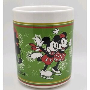 Disney Mickey & Minnie Mouse Holiday Kisses Christmas Mug Zak Designs Green